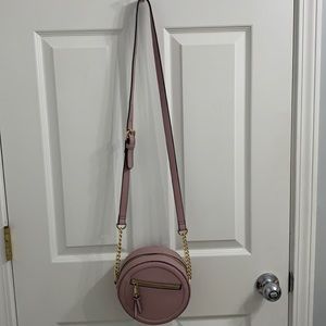 Circle crossbody bag